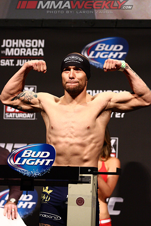 31-Justin-Salas-UFC-on-FOX-8-w